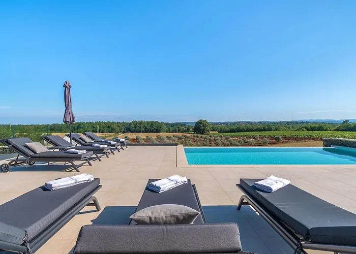 Awesome In Bukori Semesterbostad Buroli